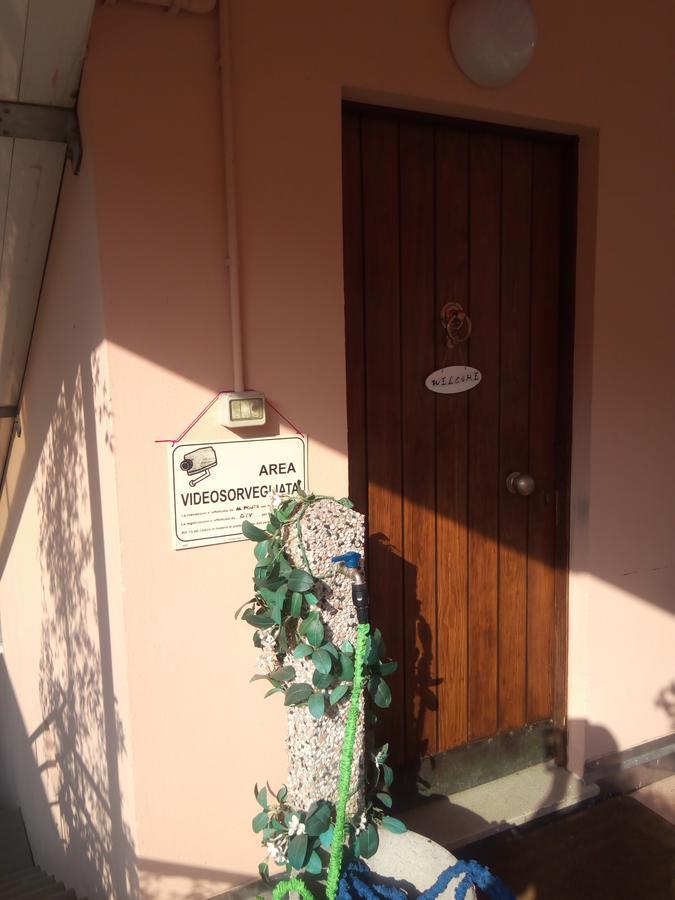 Alloggio Ponte Dei Cavalleggeri Hotel Trento Exterior photo